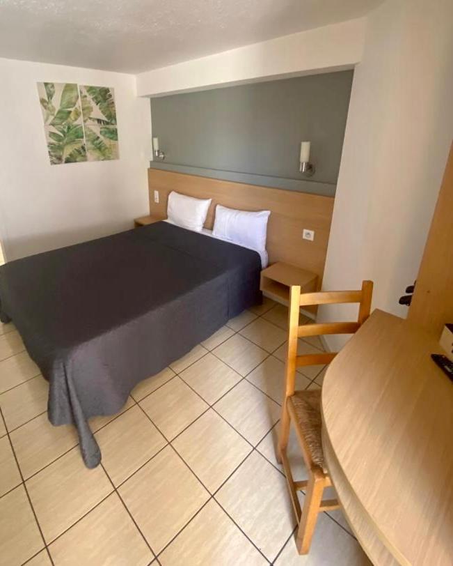 Confort Hotel Montgeron Εξωτερικό φωτογραφία